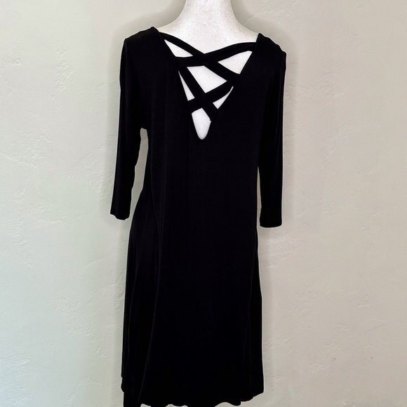 Mother Bee Apparel Black Dress with pockets - Picture 6 of 10